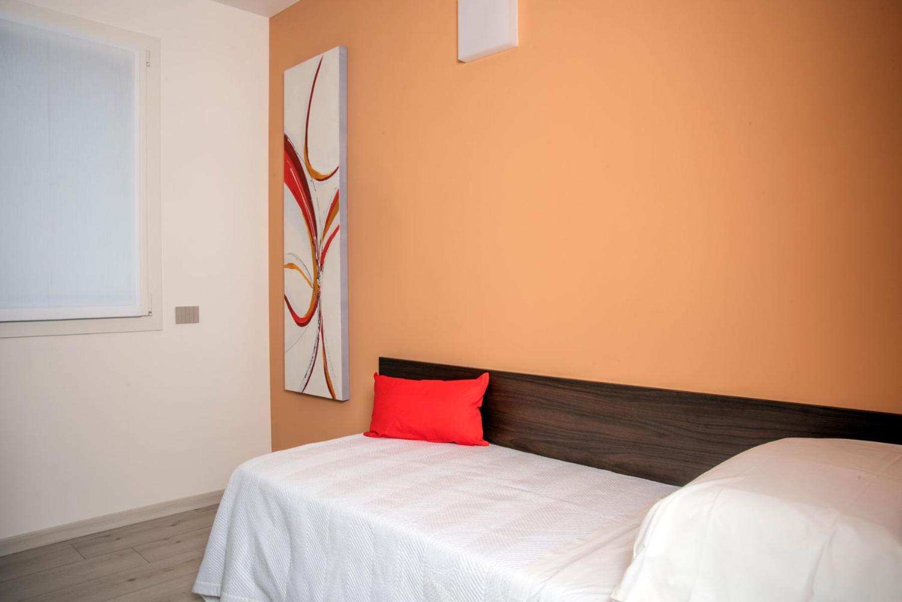 Camelot Red - Appartamenti Verona Luaran gambar